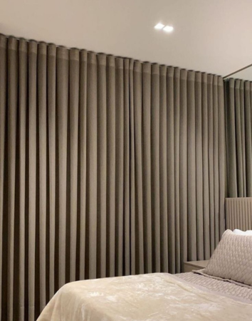 Vertical blinds